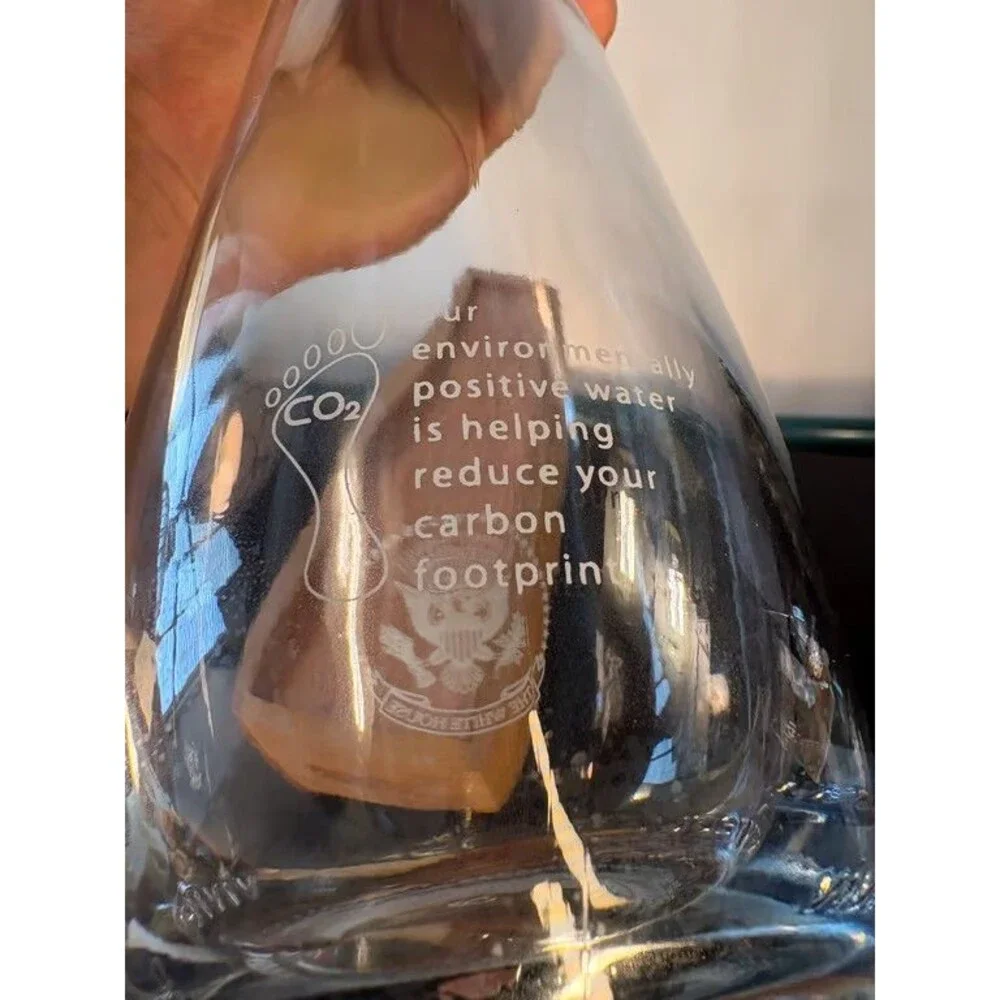 N/A vivreau glass